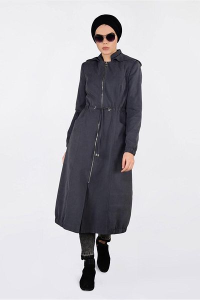 TRENDTESETTÜR Γυναικεία γκρι καμπαρντίνα με κουκούλα με ελαστικά γούρια στον αστράγαλο και την άκρη της φούστας 1357