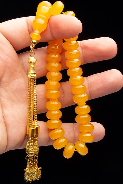 OTTOTESBİH هدية للرجال عجلة قطع 7x12mm الليمون الأصفر المعصم طول مسحوق العنبر مسبحة