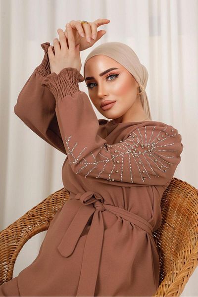 TRENDTESETTÜR طقم بنطلون نسائي بني (كراميل) بأكمام مطرزة وحزام T 0303