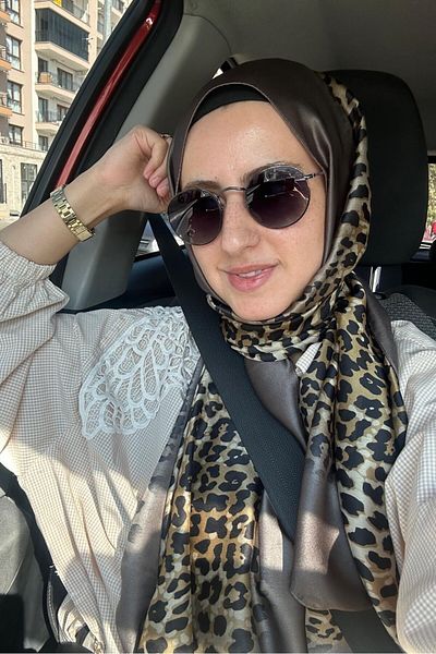 Merve Nayir Εισαγόμενο μεταξωτό σάλι με σχέδιο λεοπάρ - Hijab