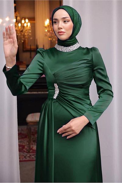 TRENDTESETTÜR WOMEN'S GREEN (ZEMRUT) Rhinestone Satin GOWN DRESS T 7654