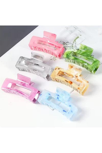 So Much Accesories مشبك مزلاج أخضر كبير الحجم من الأسيتات - سلسلة خاصة