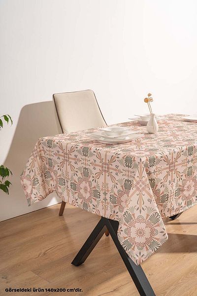 Rivaİstanbul Τραπεζομάντιλο Palace με Ethnic Pattern - Επιτραπέζια σκεύη και ύφασμα για πικνίκ