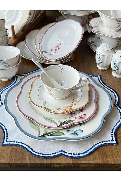 ROSSEV Roses Breakfast Set - 42 Pieces, 6 People