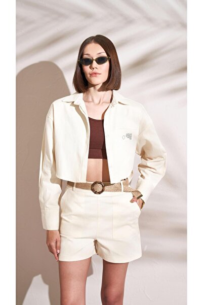 TENA Kadın Naturel Sırtı Düğmeli Cep Etiket Detaylı Gabardin Kumaş Gömlek