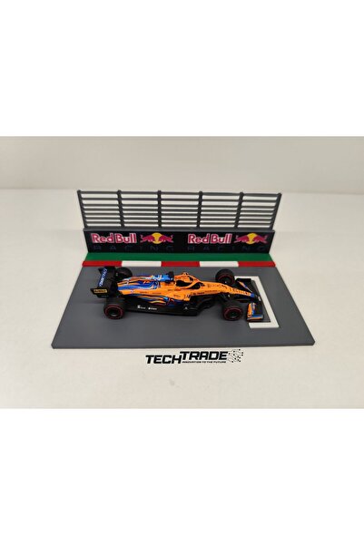 Tech Trade Formula 1 Grid Yolu Diorama 1/64 Ölçek Red Bull Racing