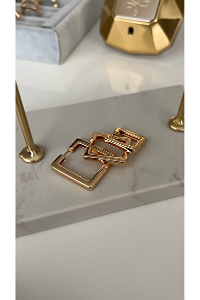 SU PERİSİ TAKI BİJUTERİ Vip Seri Gold 3 lü Kare Set Küpe