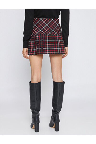 Koton Fustă mini plisată în carouri