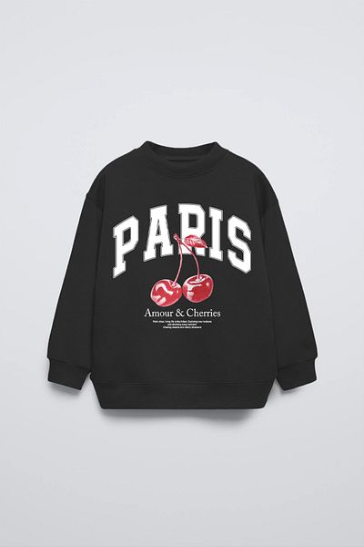 The Champ Clothing Детски суитшърт с овъглено деколте и щампа Paris Written Cherries в черен цвят