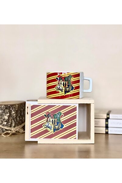 Gift Moda Hogwarts Tasarımlı Kutulu Kupa