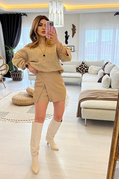 Eswomes Ön Çapraz Çıtçtı Detay Deri Şortetek Bej