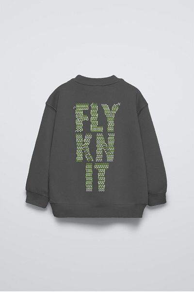 GIA - ART Smoke Color - Crew Neck, Lettering - Back Fly Kn It Oversize Kids Sweatshirt