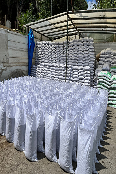 Gülcü Mustafa Garden For Living YANMIŞ ELENMİŞ KOYUN GÜBRESİ, BAHÇENİZDEKİ AĞAÇ VE ÇİEÇKLERİNİZE DOĞAL BESİN 20 LİTRE