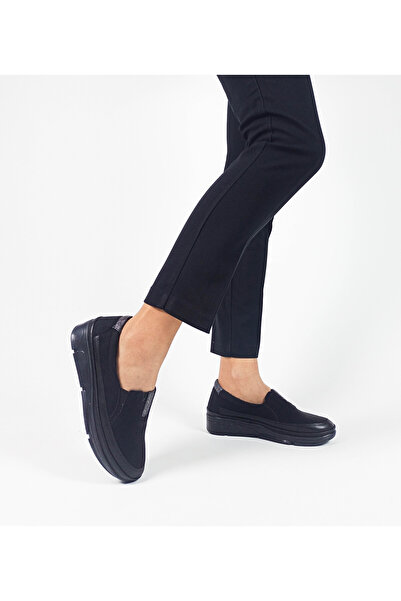 GDT Ayakkabı نعل تشريحي أسود اللون، بطانة داخلية دافئة للأم