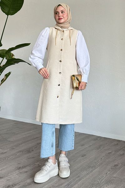 InStyle سترة مبطنة من قماش الجاكار باللون البيج - تفاصيل سلسلة