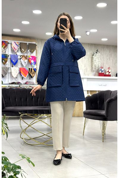 Temel İpek Boutique Quilted Hooded Coat