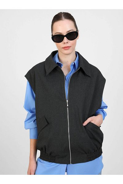 Benin Anthracite Benin Zippered Vest with Pockets