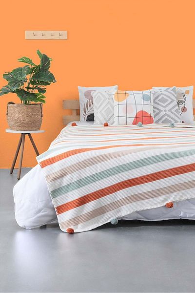 Romans Orange Blanket with Pompom Special Bag - 150X200 cm