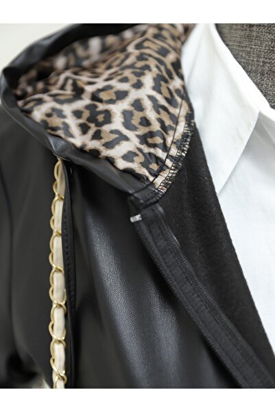 Modamorfo Шкіряна куртка з капюшоном на блискавці та шнурком - чорна