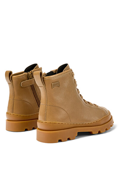 CAMPER Bot, 35, Taba