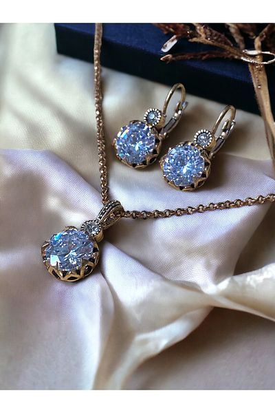 FAYRA ACCESSORIES Diamond Cut Zircon Stone Set