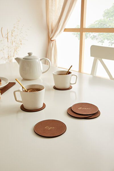 Ocean Home Textile 6 قواعد أكواب مطبوعة من الجلد باللون البني - 10x10