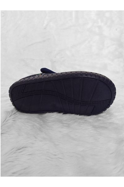 Cassy Boys' Slippers - Patterned, Velcro, Non-Slip, Flexible and Soft Sole Kindergarten Winter Shoes