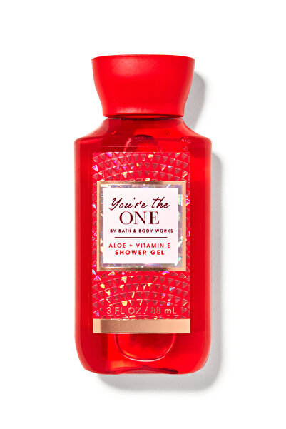 Bath & Body Works أنت تعرف جل الاستحمام بحجم مناسب للسفر