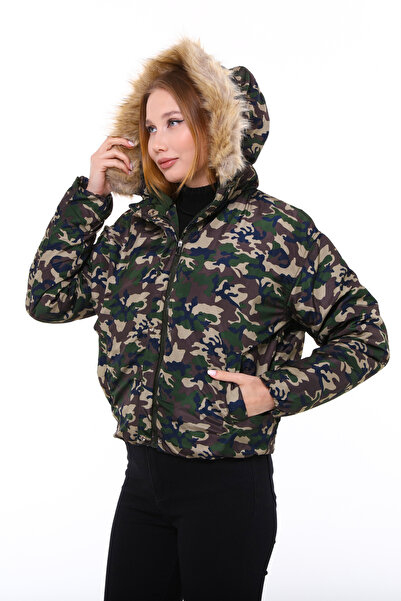 Collezione Kadın Mont Kamuflaj Desenli Kapşonlu