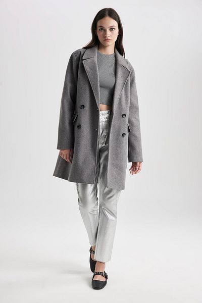 DeFacto Větruodolný kabát s dlouhým razítkem Oversize Wide Fit Dvouřadá klopa s knoflíkem A0922Ax23Wn