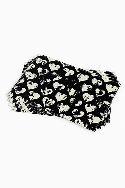 Cango Home Black Beige Heart Patterned Digital Printed American Service Set of 4 Cgh120-as