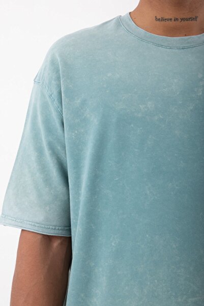 Machinist Ανακουφιστικό μπλουζάκι από βασικό ύφασμα που πλένεται με λεπτομέρεια με σχισμή με λεπτομέρεια μέντας