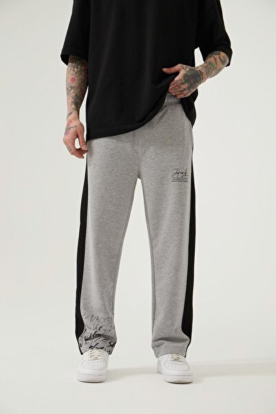 Machinist Ανδρικό παντελόνι Just One Life με τύπωμα oversized από οργανικό βαμβάκι γκρι μελανζέ