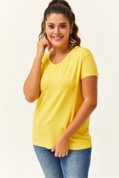 Ebsumu Plus Size Yellow V-Neck Short Sleeve T-Shirt