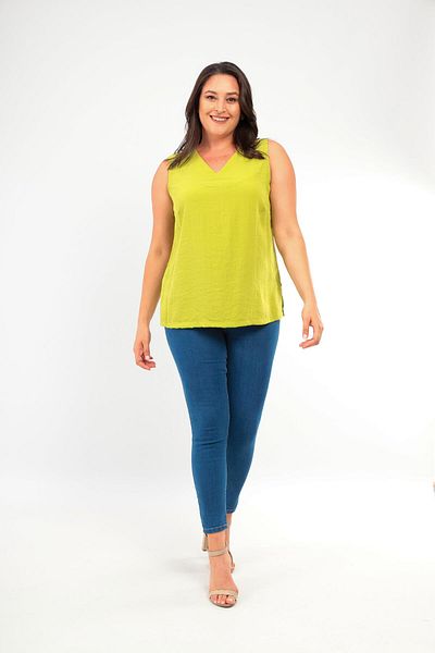 Trend42plus Plus Size V-Neck Slit Detailed Sleeveless Oil Green Blouse
