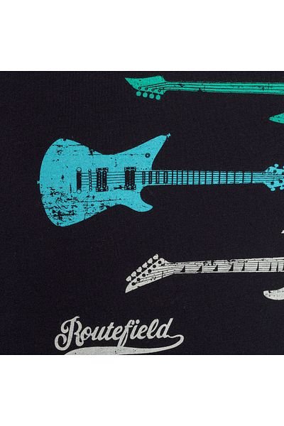 ROUTEFIELD Men's Triad T-shirt - RFTRIAD23 Model