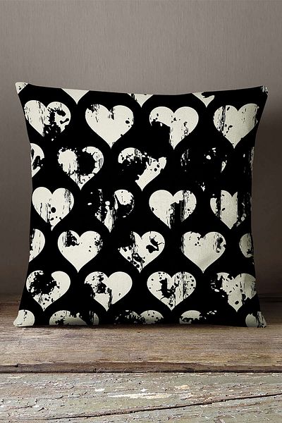 INSENSE HOME Fetă de pernă Velvet Babyface Black White Heart Throw - Cgh120