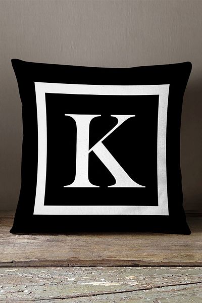 INSENSE HOME Husă de pernă din catifea Babyface cu litere duble laterale - Litera K - 43x43 Cm