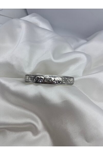 Yıldız Accessory سوار فولاذي قابل للتعديل بتفاصيل فيل الحظ