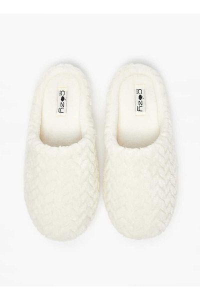 COZY Plush Detailed Wearable Bedroom Sets