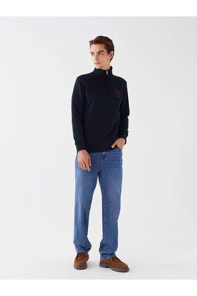 LC Waikiki Dik Yaka Uzun Kollu Baskılı Erkek Sweatshirt