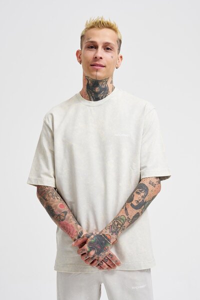 Machinist UNISEX Πλενόμενο μπλουζάκι Relaxed Basic - Μαλακό μπεζ με κηλίδες