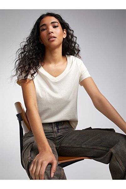 Superlife Women's V-Neck Tshirt Spr24Tsk45