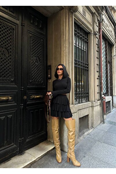 nikamoda Fırfır Detaylı Şortlu Mini Etek Uzun Kolu Bluz