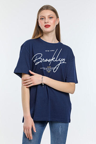 Superlife Γυναικείο μπλουζάκι με λαιμόκοψη Oversize SPR24TSk110