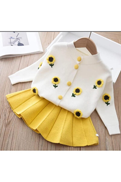 MiNİKLERSTORE Ayçiçek detaylı triko takım