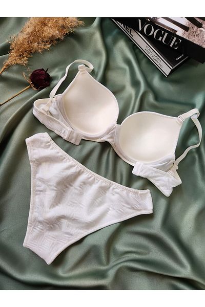 BY GUZEL Basic Knit Patterned Light Support Bra Set