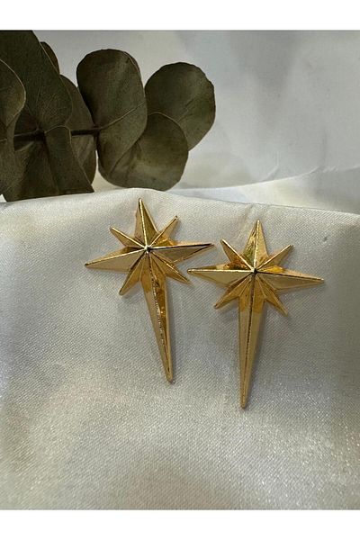 HERA North Star Earrings