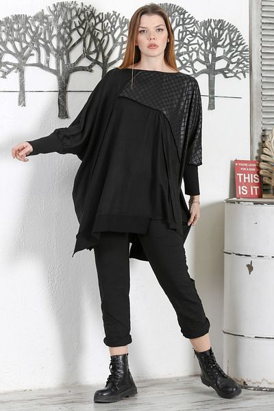 Chiccy Black Boat Neck Bat Sleeve Leather Garnished Casual Asymmetrical Oversize Knitted Tunic