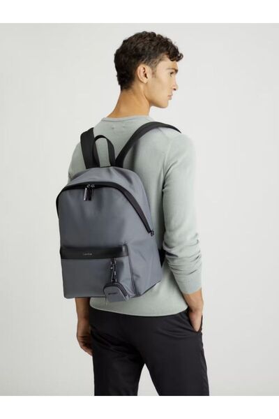 Calvin Klein CK EST. Nylon Round BP+Case - Kapuce a krátké rukávy